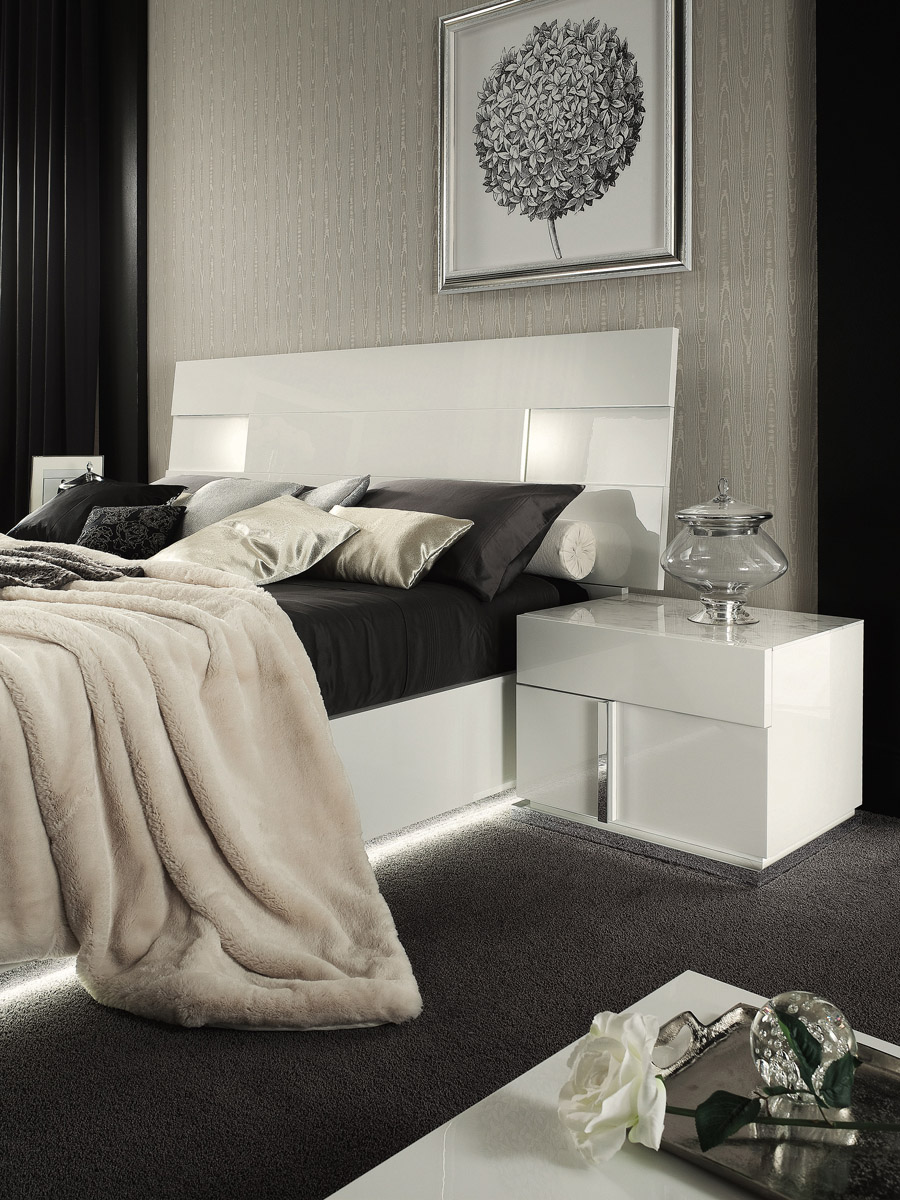 Canova Right Facing Nightstand In High Gloss White INspiration Interiors